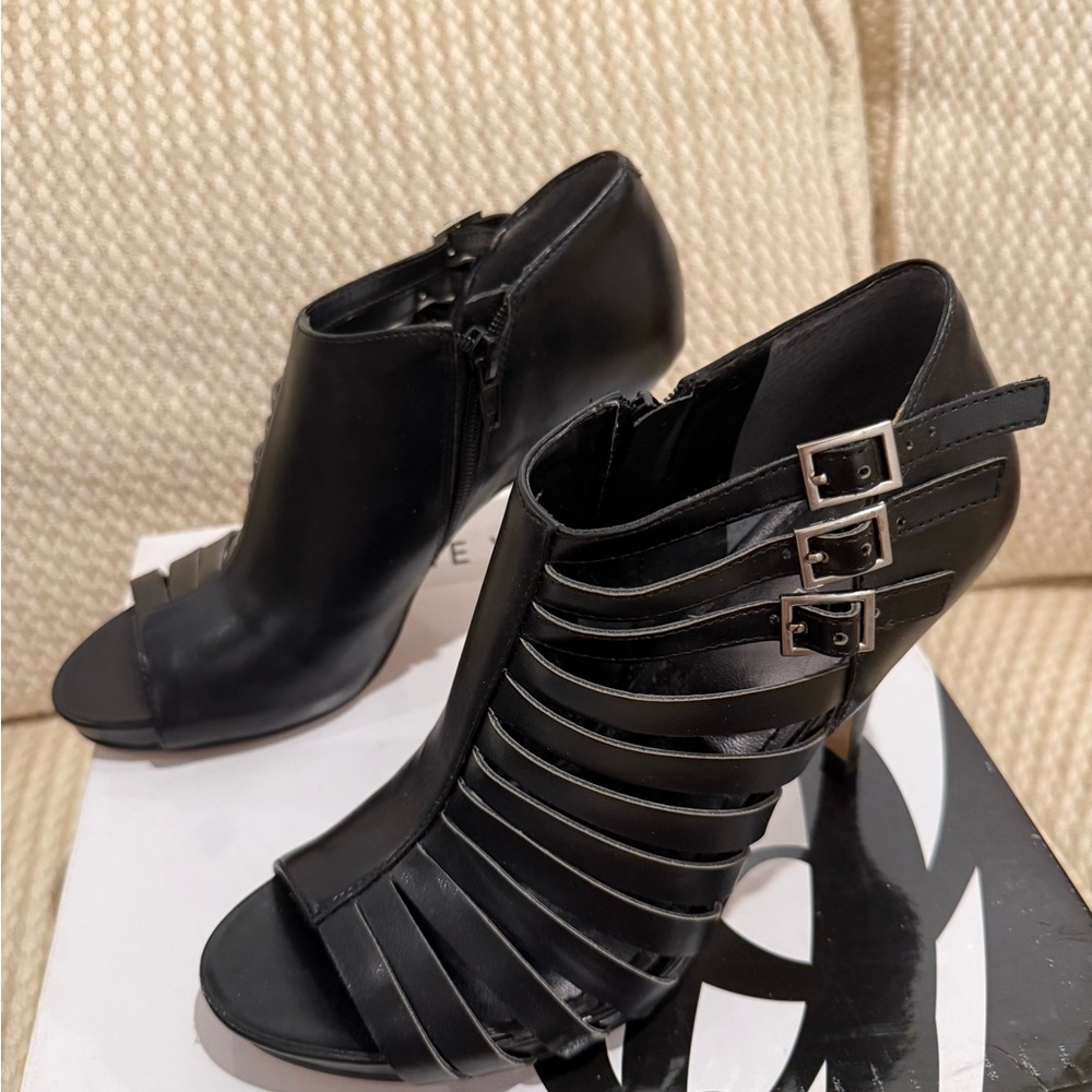 Elegant Black Strappy Heels